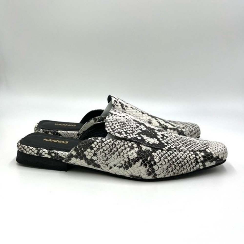 Kaanas Womens Size 8‎ Berlin Black Gray Snakeskin Slides Mules Flats Shoes NEW